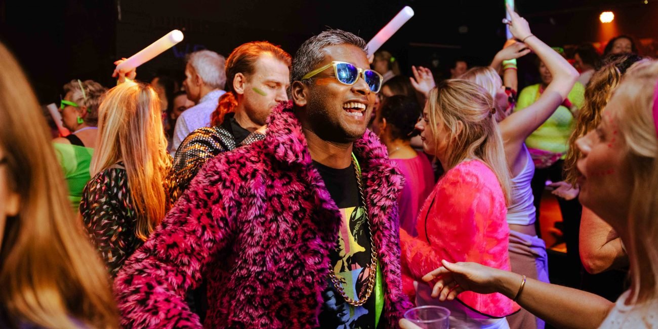 PopTheBottles,feestje,Azotot,party,kleurrijk